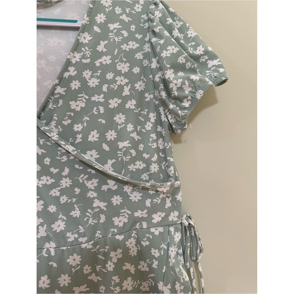 Cottagecore Boho No Boundaries Wrap Dress XL Green Floral Ditsy Mini - Picture 4 of 7